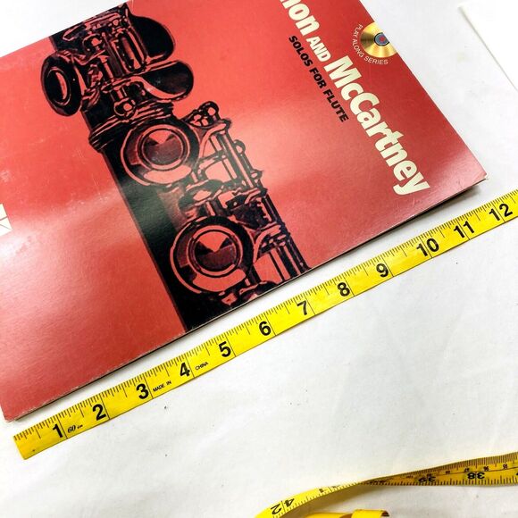 Lennon McCartney Solos for Flute Book + CD Beatles Play Along Series Sheet Music - Picture 16 of 16